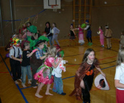 Ski alpin Turnsaaltraining Kinderturnen